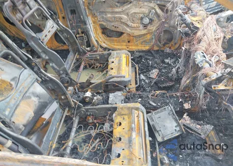 2013 Kia Forte Ex z USA, uszkodzony, nr VIN KNAFU4A28D5735708